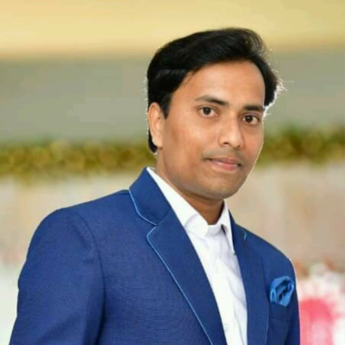 Dr.Mahesh Sharma