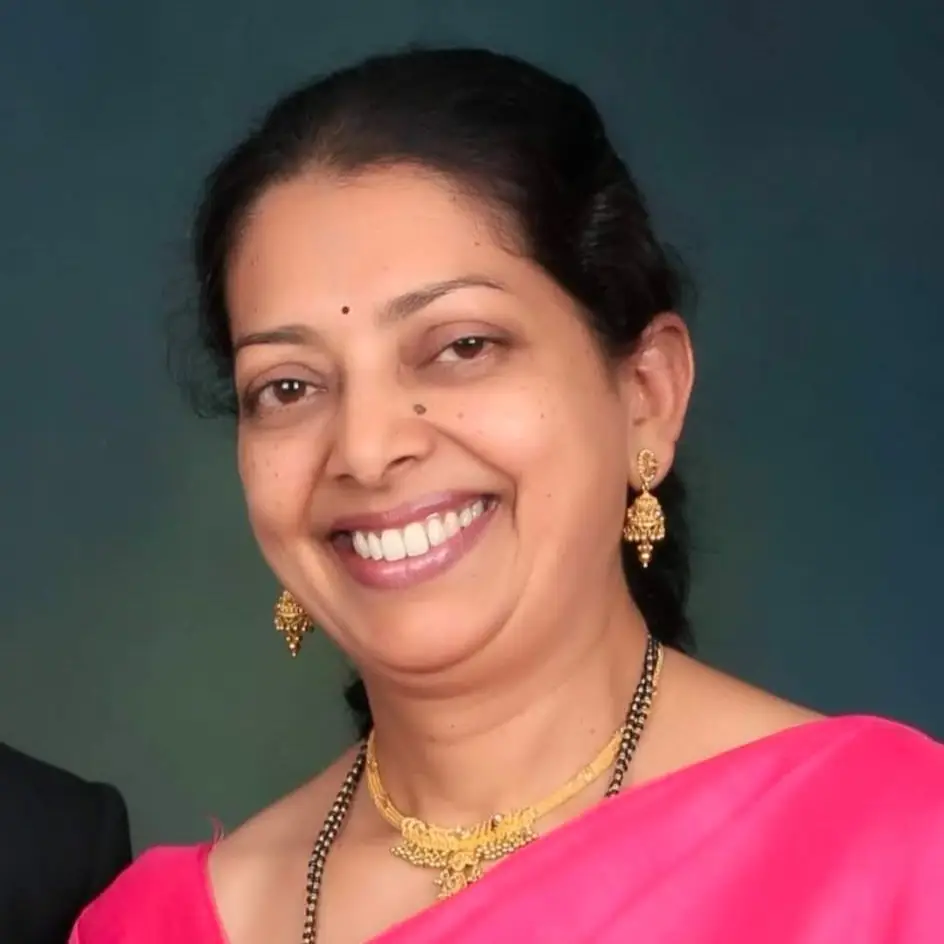 Dr anuradha ullal1